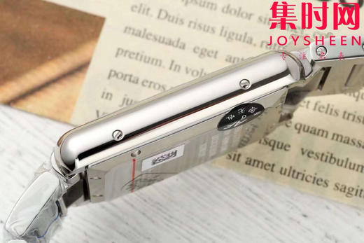 卡地亚TankMust AF坦克Must系列 大号 男士腕表
【表壳】表盘尺寸：大号41mm*31mm 商品图7