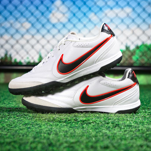 小李子NIKE耐克 传奇 次高端TF碎钉成人足球鞋男IB4477-106 商品图2