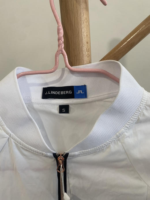 全新林德伯格女士防晒外套S码秒杀149元 商品图3