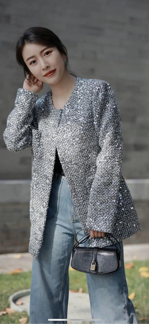 Celine TABOU 黑色 蜥蜴皮 锁头 腋下包 商品图3