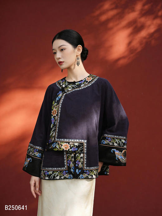 B250641上衣 商品图0