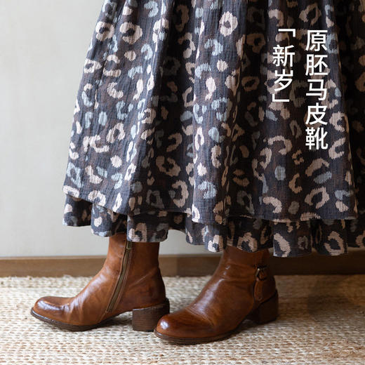 绽放/LSX010朵新岁·纯手工重水洗原胚马皮马丁靴粗跟侧拉链短靴 商品图0