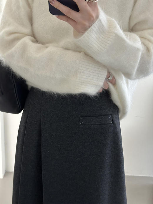 【百图lulu定制】【神仙毛呢裙】桑蚕丝羊毛混纺  显瘦 显高 保暖 毛呢 不规则 弹力腰围 百褶半裙 商品图10