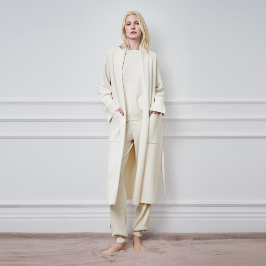 Solo seta女士绵羊毛桑蚕丝山羊绒纯色睡袍2025秋冬可外出对开襟 商品图3