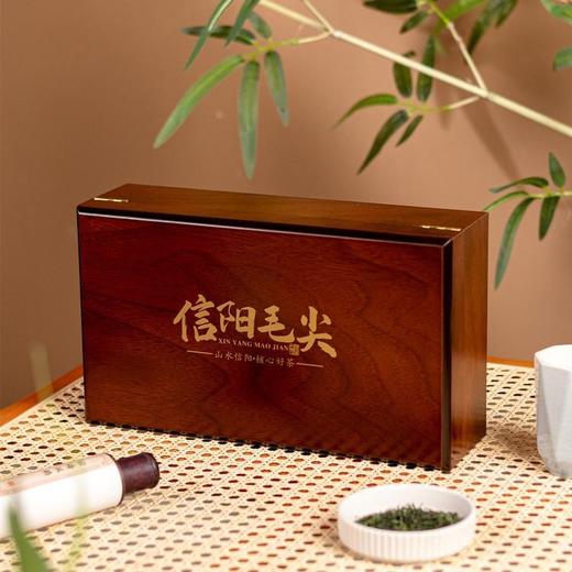 桃花木【木盒.3小铁罐毛尖（三两装左右）】40元1套.整箱12套 商品图4