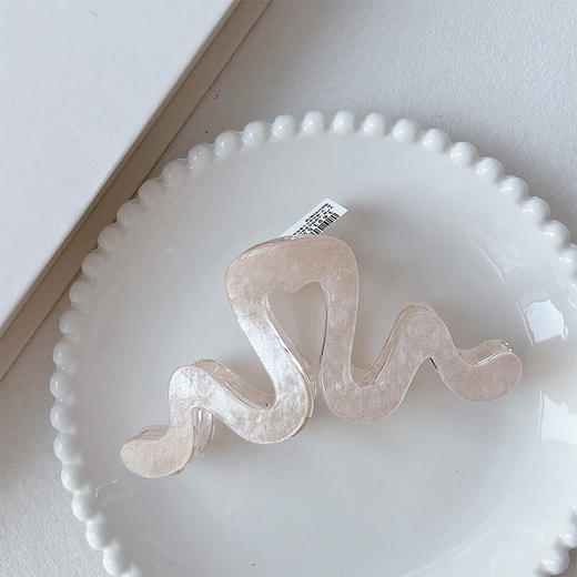 质感M贴片抓夹-纪念日百货门店同款169152456 商品图2