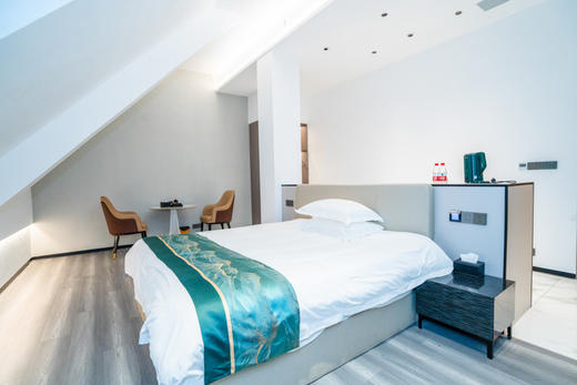 泉州慢姑娘畔山云朵轰趴馆 商品图7