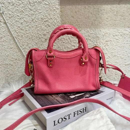 巴黎世家 Le City mini 粉色 羊皮 机车包 商品图1