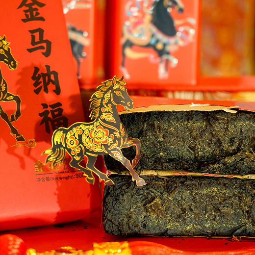 晋丰厚2026金马纳福金花茯砖茶900克生肖茶 商品图4