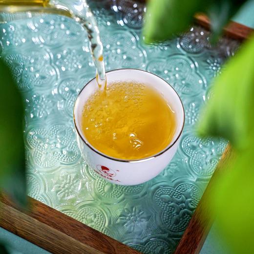 【清仓特价】2018《老班章单株》古树春茶 生茶散茶 40克/罐 商品图2