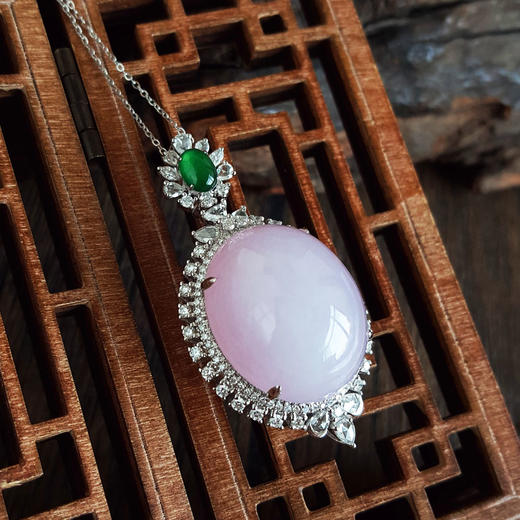 【天然正品】A货翡翠AU750收藏级白金豪镶钻镶天然细腻糯冰种紫罗兰蛋面翡翠吊坠项链蛋面：22.8*18.8MM整体：44.5*23.6*20.2MM（皆取最大值）101125AH26 商品图8