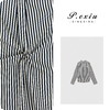 04-2潘依绣丁丁宠粉竖条纹复古港风时髦通勤长袖衬衫 WH00230 商品缩略图0