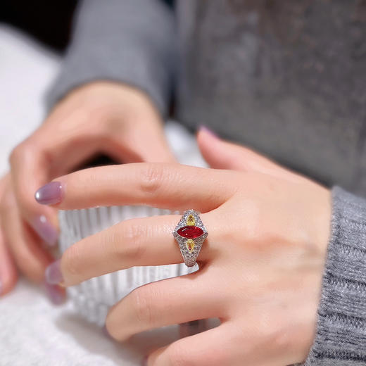 BY EVITA系列 18K镶钻石和红宝石 戒指 商品图3