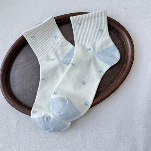 日常百搭苹果小熊中筒袜-简约-纪念日百货门店同款169193371 商品图3