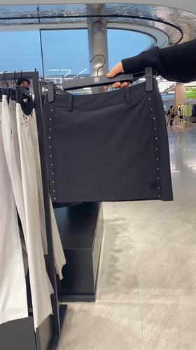 Anew家春夏女士铆钉包臀短裙来了！日常或打球都是又甜又酷！W821671