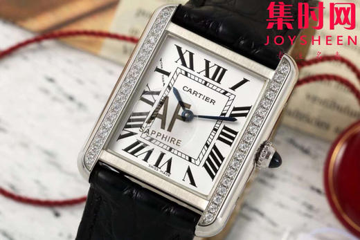 卡地亚TankSolo AF坦克Solo系列 小号 女士腕表
【表壳】表盘尺寸：小号29.5mm*22mm 商品图1