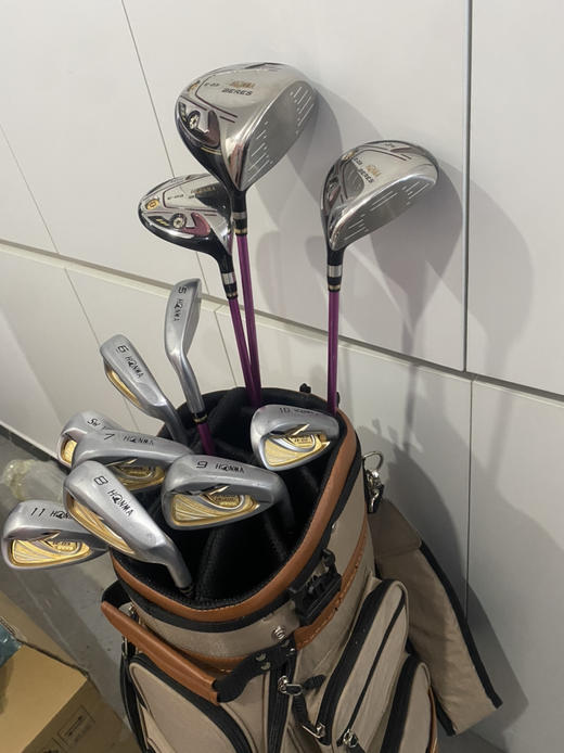 经典几乎全新HONMA E03女士三星套杆 商品图0