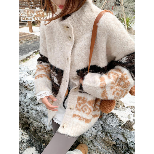 <曾小咸推荐>现货秒杀 ！微信超特价！费尔岛翻领毛衣外套 日常219.99 立减120 秒杀99.99！！ 商品图2