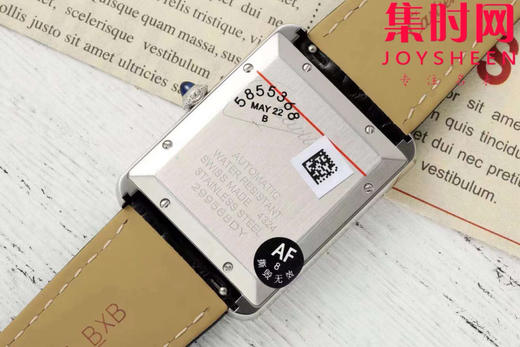 卡地亚TankMust AF坦克Must系列 大号 男士腕表
【表壳】表盘尺寸：大号41mm*31mm 商品图5