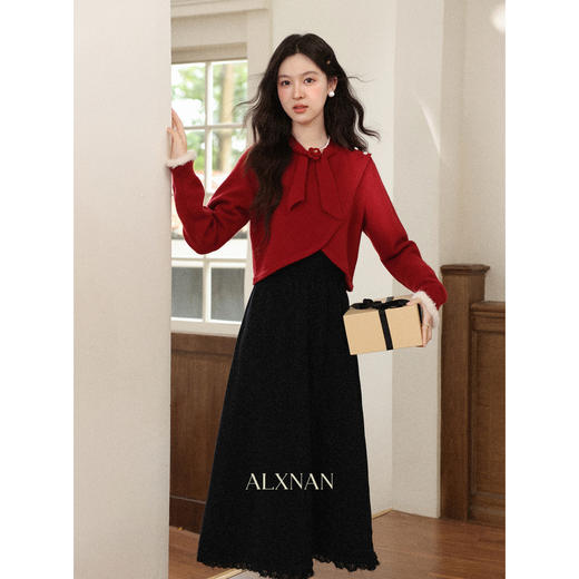 鹿向南「雾凇圣诞」百搭黑色吊带连衣裙女秋冬季叠穿收腰显瘦长裙 商品图0