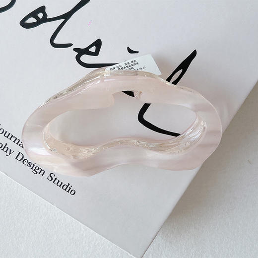 质感多色云朵抓夹-纪念日百货门店同款169152472 商品图3