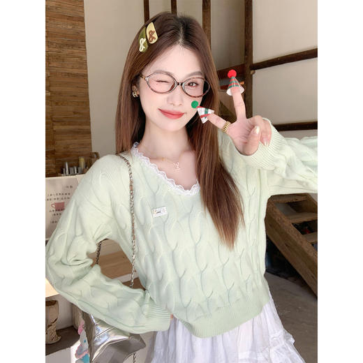 <曾小咸推荐>3.12现货秒杀 ！微信超特价！韩系蕾丝V领针织衫 日常199.99 立减110 秒杀89.99！！ 商品图1