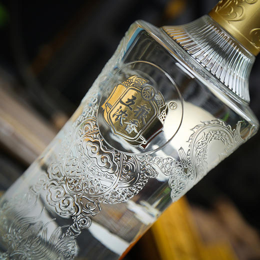 五粮液龙凤呈祥百家宴礼盒 商品图2