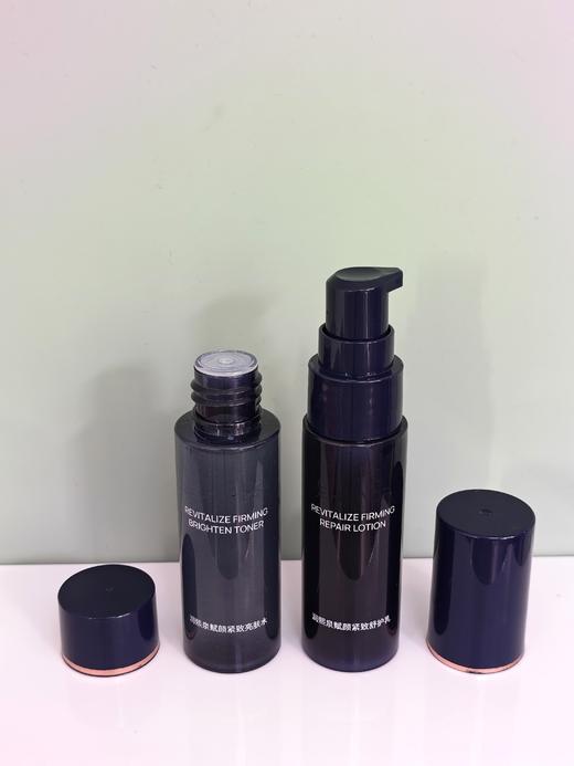 [效期至27.6]润熙泉赋颜紧致亮肤水/舒护乳(旅行装)(30ml+25g)*4 赠两片磨砂膏 再加赠一套水乳 商品图2