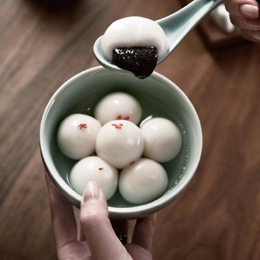 缸鸭狗汤圆 黑芝麻/大黄米/花生芝麻/陈皮豆沙/牛乳红豆/榴莲/蛋黄流沙多口味宁波汤圆 商品图2