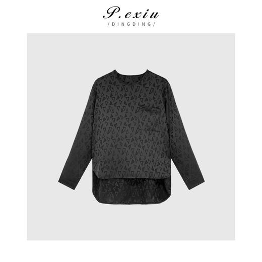 04-1潘依绣丁丁宠粉潘依绣 极简美学暗纹设计感气质百搭衬衫 WH23132 商品图1