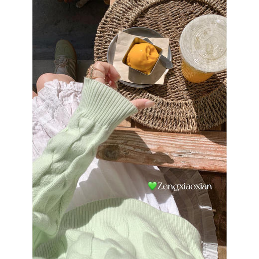 <曾小咸推荐>3.12现货秒杀 ！微信超特价！韩系蕾丝V领针织衫 日常199.99 立减110 秒杀89.99！！ 商品图2