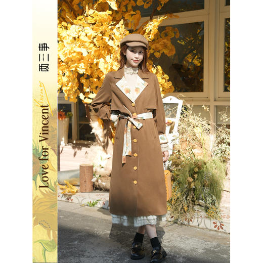 两三事梵高文艺大地诗行2025冬新款复古印花拼接绑带风衣外套女 商品图0