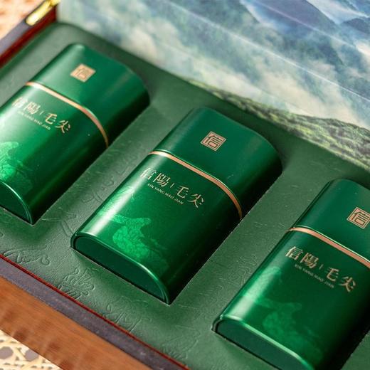 桃花木【木盒.3小铁罐毛尖（三两装左右）】40元1套.整箱12套 商品图7