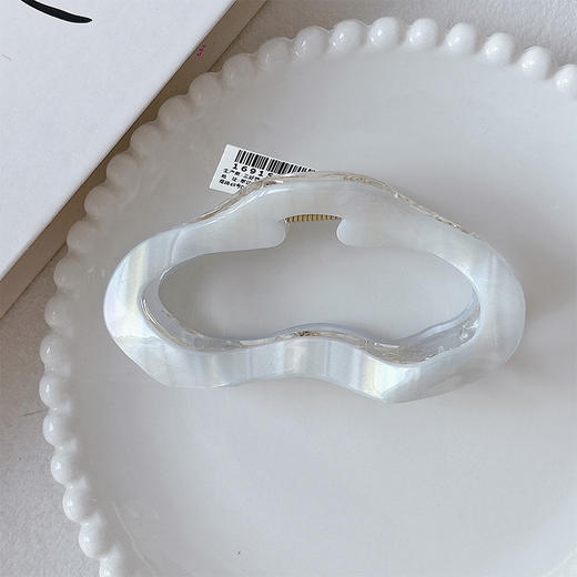 质感多色云朵抓夹-纪念日百货门店同款169152472 商品图4