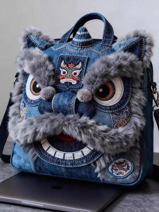 裁缝学苑AH117新款国潮醒狮毛绒双肩包纸样女装大容量百搭背包样板图纸 商品图1