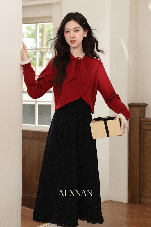 鹿向南「雾凇圣诞」百搭黑色吊带连衣裙女秋冬季叠穿收腰显瘦长裙 商品图5