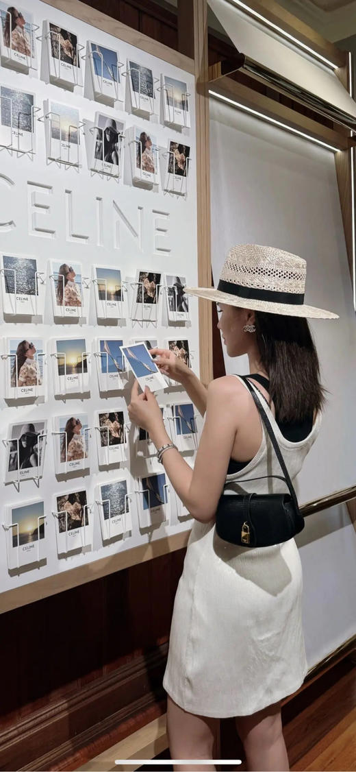 Celine TABOU 黑色 蜥蜴皮 锁头 腋下包 商品图2