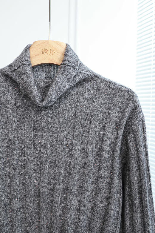 微光时刻|慵懒细闪夹花羊毛衣 商品图1