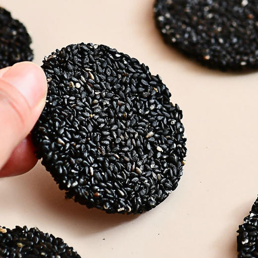 蜂蜜/山核桃芝麻饼  108g/盒 一盒10袋左右  一口下去嘎嘣脆！ 商品图5