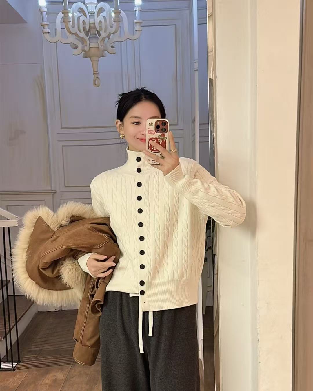 【门店同款】ENJOY冬季“暖冬知性”麻花开衫毛衣 168843757