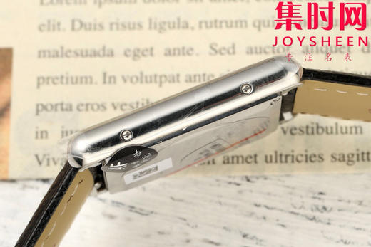 卡地亚TankMust AF坦克Must系列 中号 女士腕表
【表壳】表盘尺寸：中号33.7mm*25.5mm 商品图5