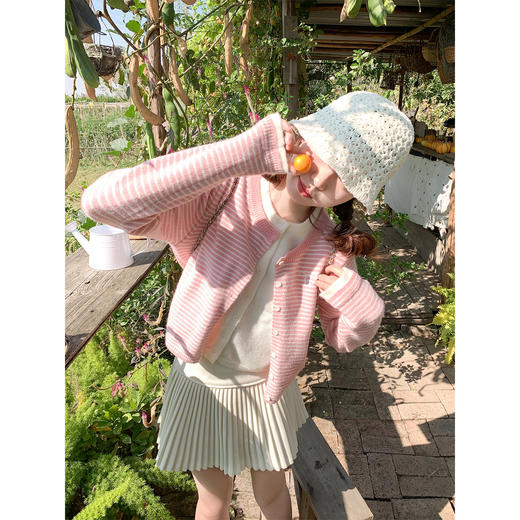 <曾小咸推荐>现货秒杀 ！微信超特价！韩系条纹假两件针织开衫 日常199.99 立减100 秒杀99.99！！ 商品图3