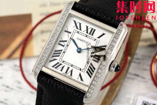 卡地亚TankSolo AF坦克Solo系列 小号 女士腕表
【表壳】表盘尺寸：小号29.5mm*22mm 商品图1