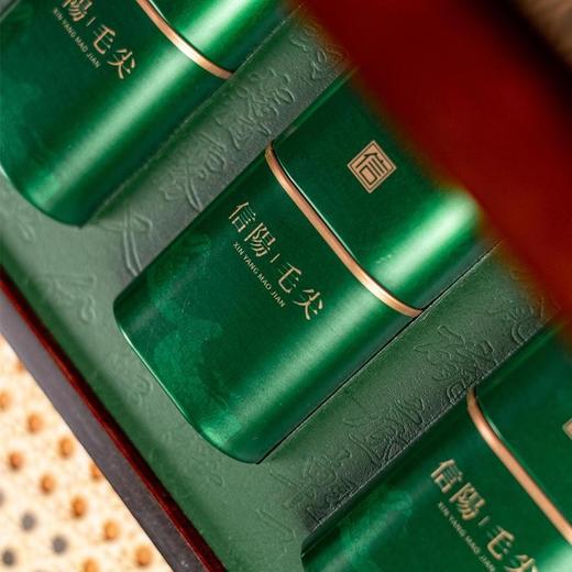 桃花木【木盒.3小铁罐毛尖（三两装左右）】40元1套.整箱12套 商品图8