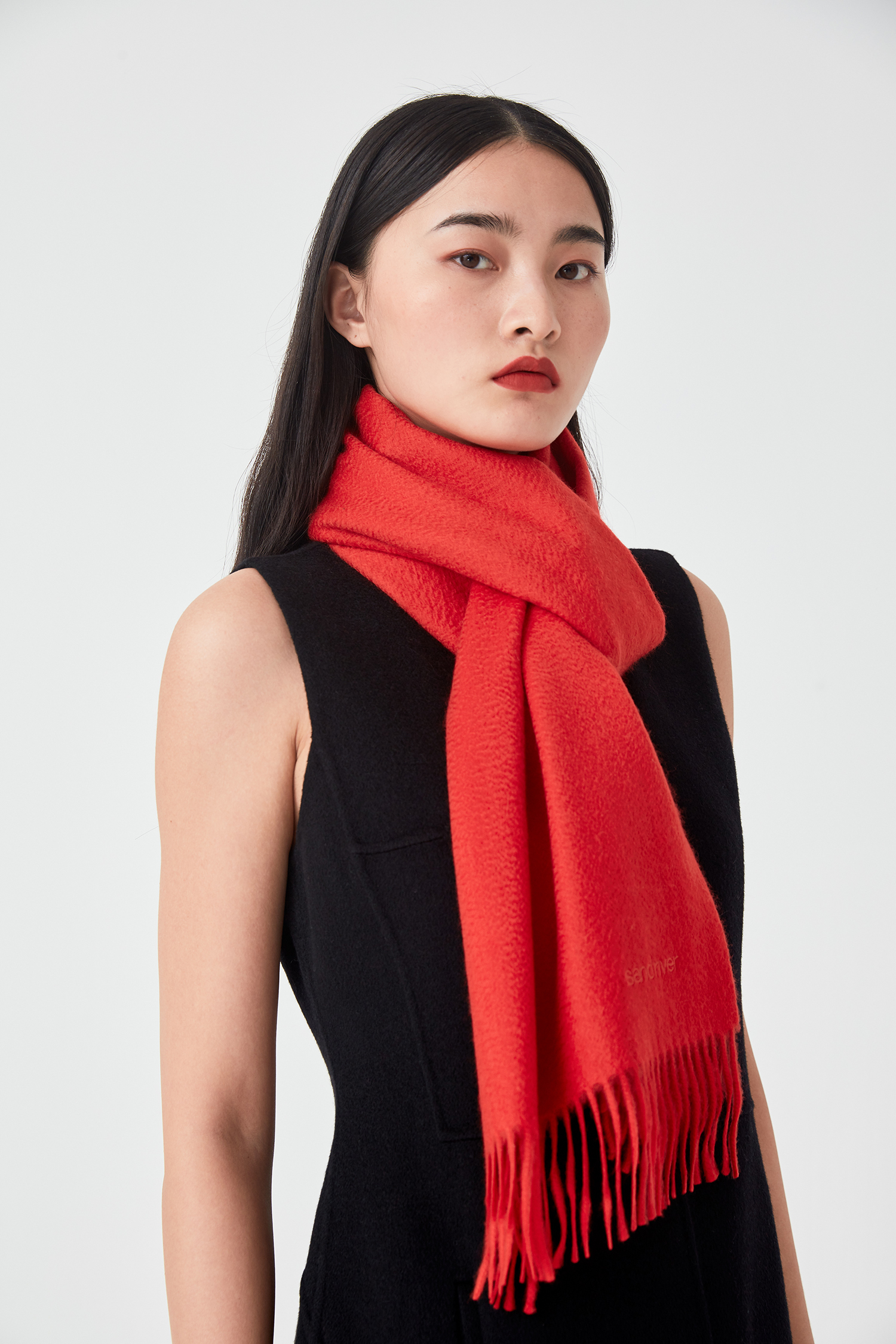 水波纹羊绒围巾 SJF92P799N