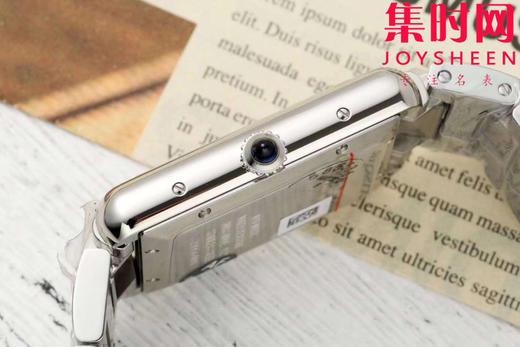 卡地亚TankMust AF坦克Must系列 大号 男士腕表
【表壳】表盘尺寸：大号41mm*31mm 商品图6