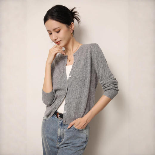 「自」全新升级【铂金会员183/天猫239/差价56】(12936)洛诗琳气质针织开衫2026春季新款圆领叠穿针织上衣 商品图1