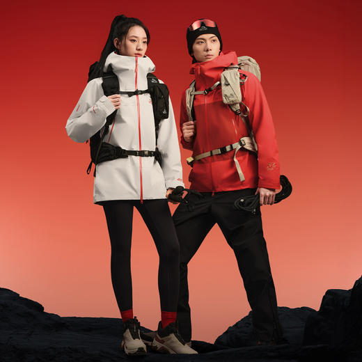 【马年限定】伯希和户外硬壳冲锋衣新年配色TORAYDELFY防水登山服 商品图4