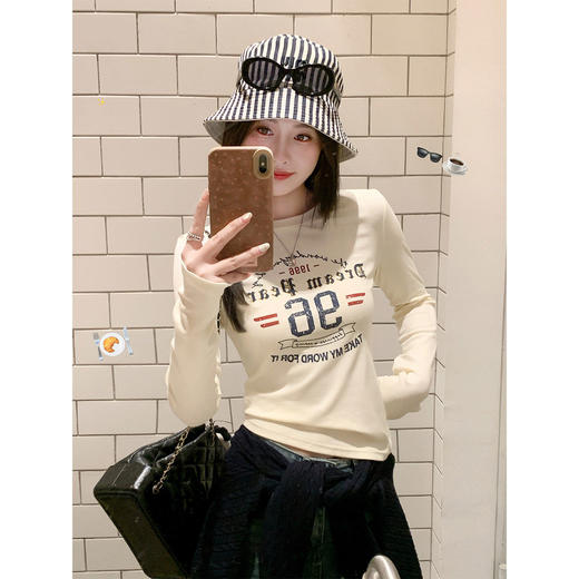 <曾小咸推荐>韩系印花修身长袖t恤上衣 商品图4