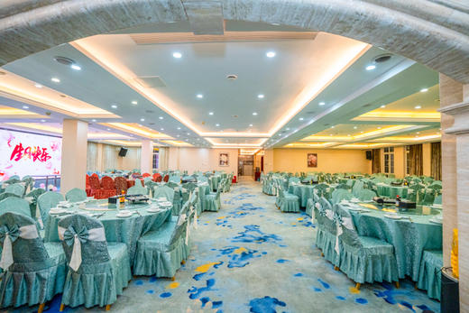 泉州慢姑娘畔山云朵轰趴馆 商品图1